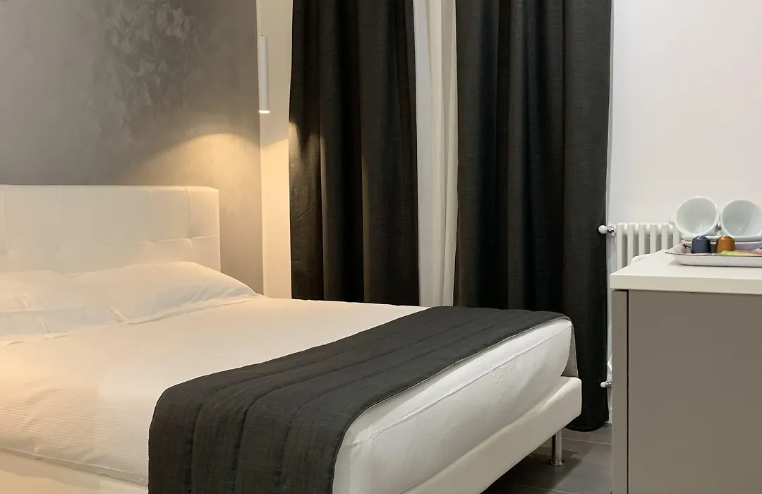 Aparthotel Bossi-1