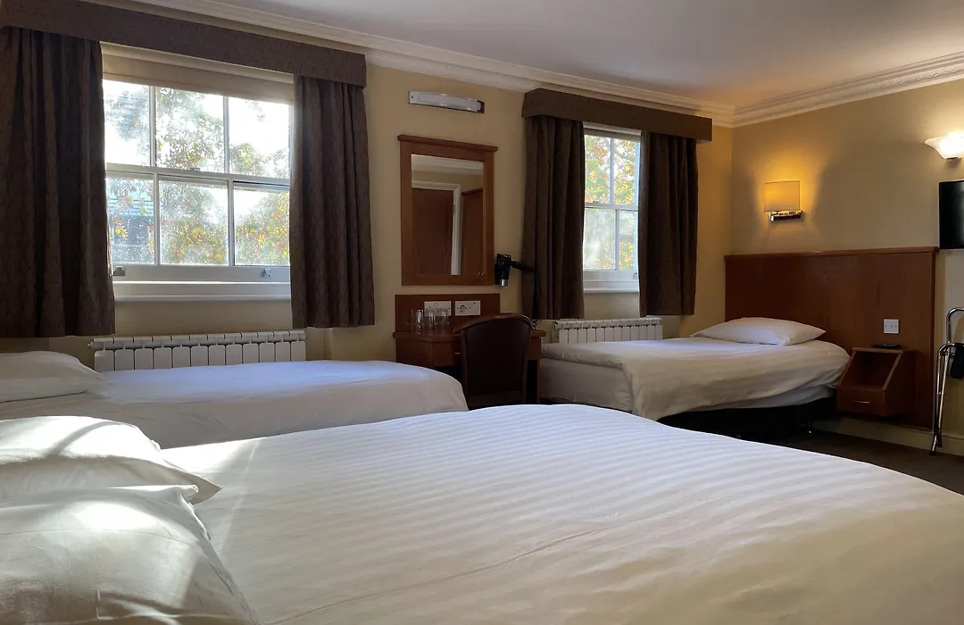 Orchard Hotel-1