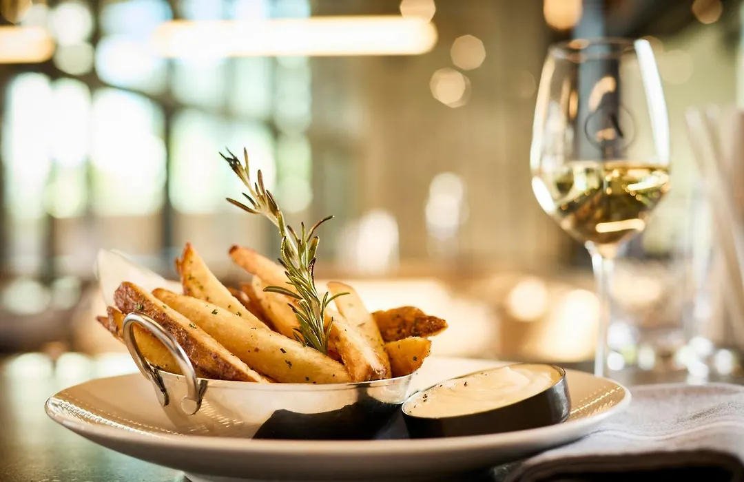 Archer Hotel Tysons-1