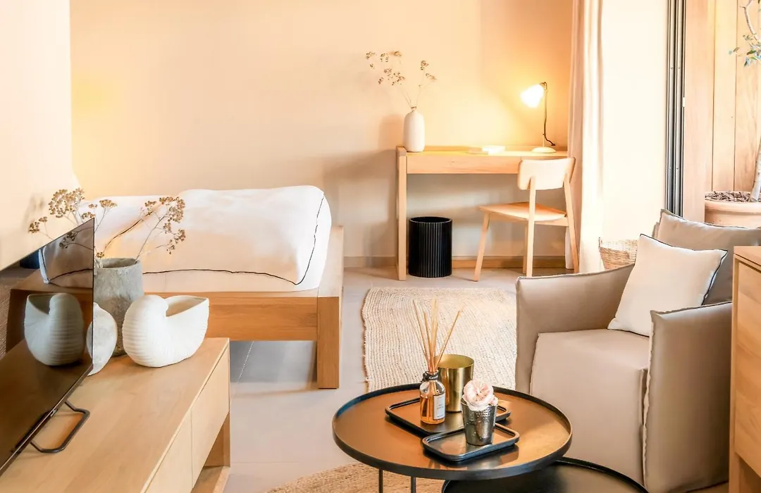 Boutique Hotel Chateau Rouher-1