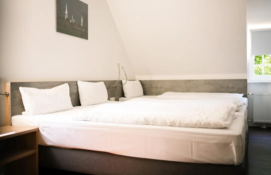 Hotel Stadt Kamen-1