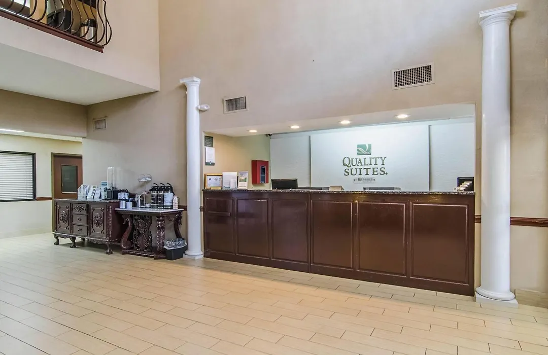 Quality Suites Graham - Burlington South-1