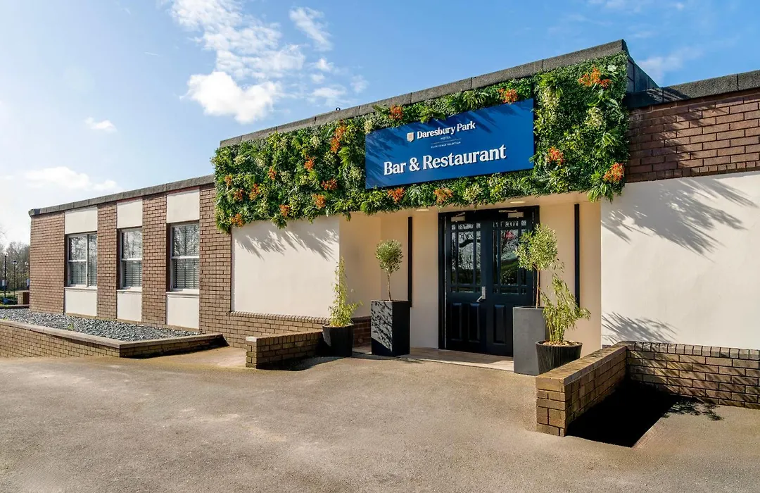 Daresbury Park Hotel-1
