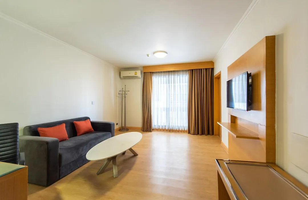 Maple Hotel-1