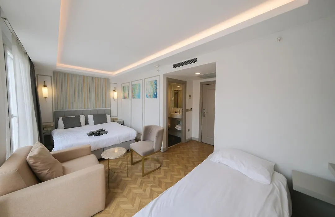 Serai Hotel-1