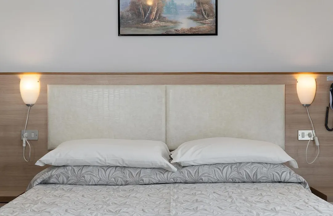 Hotel Arlecchino-1