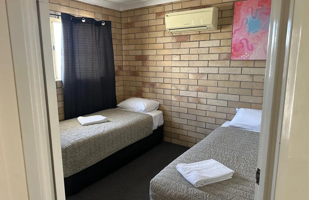 Starlight Motor Inn-1