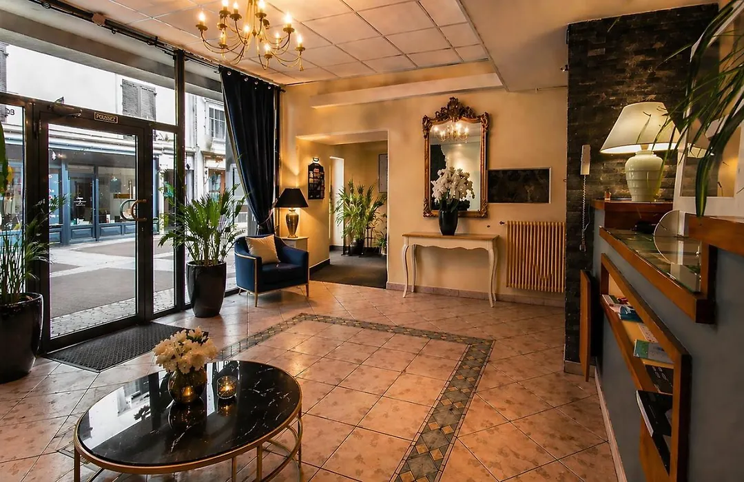 Hotel Du Palais-1