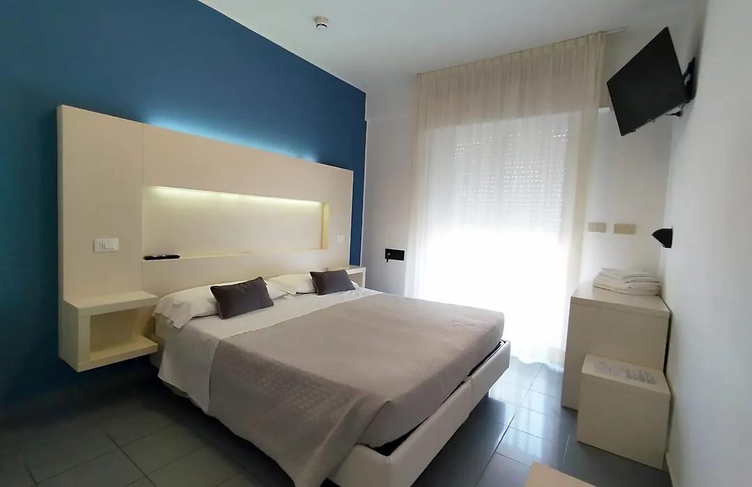 Hotel Desire'-1