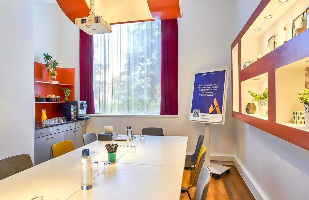 Novotel Paris 17-1