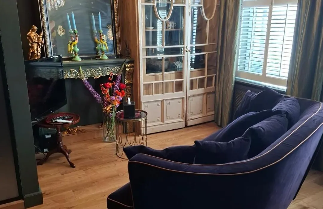 Sint Andries Suites-1