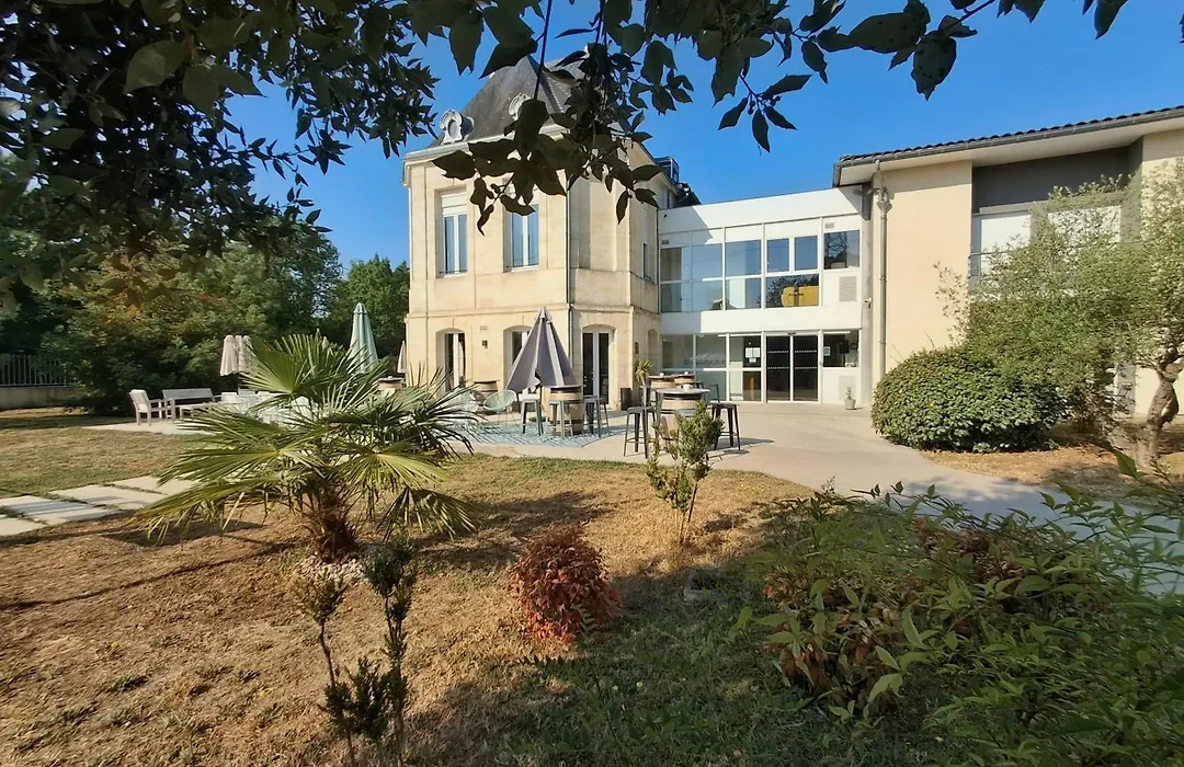 Brit Hotel Bordeaux Arena-1