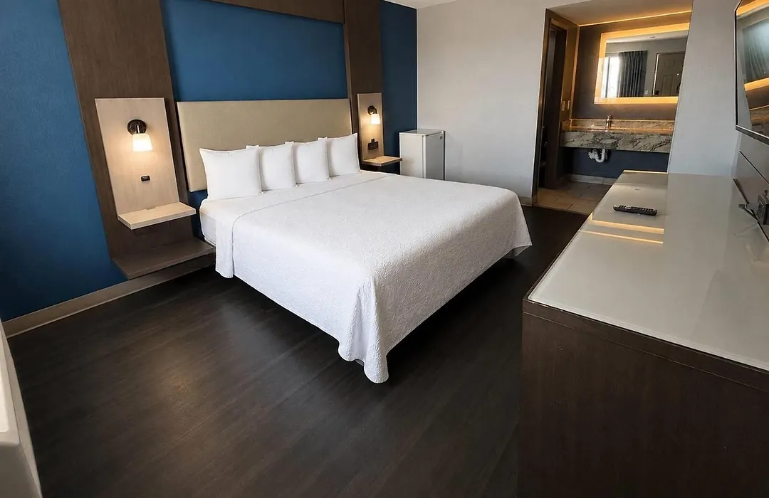 Days Inn By Wyndham El Paso I-10 East-1
