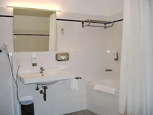 Hotel President Frankfurt-1