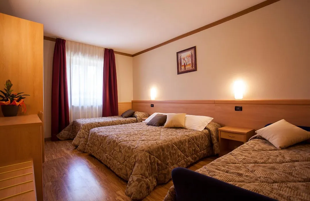 Hotel Vittoria-1