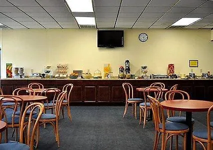 Ashland Inn & Suites-3