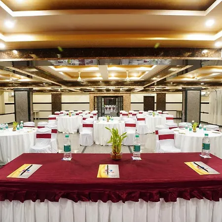 Silicon Suites-3