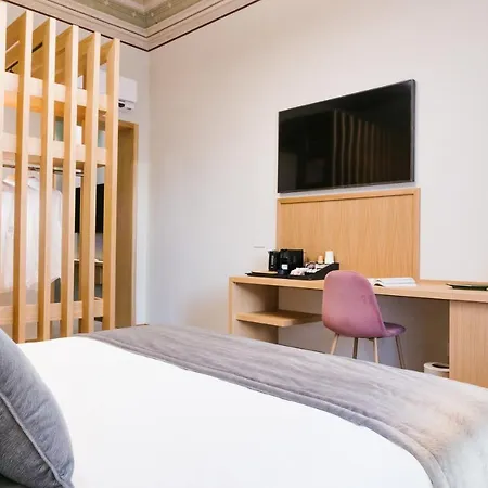 Etnea Suite 270-2