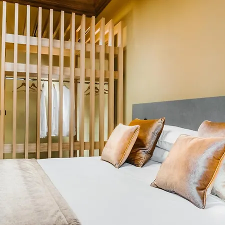 Etnea Suite 270-3