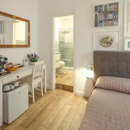 Garden House - Luxury Guest House - Self Check-In Only-2