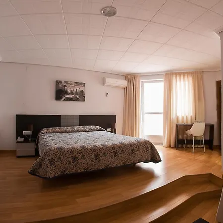 Hotel Altozano-3
