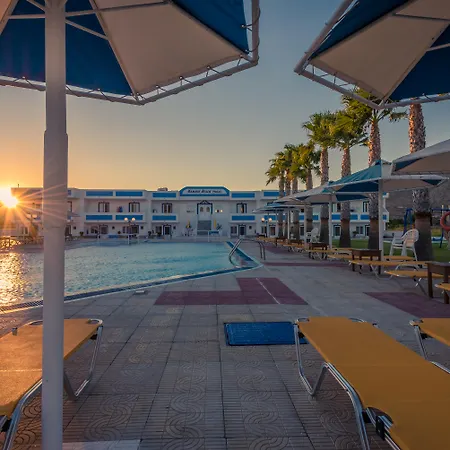Mammis Beach Hotel-2