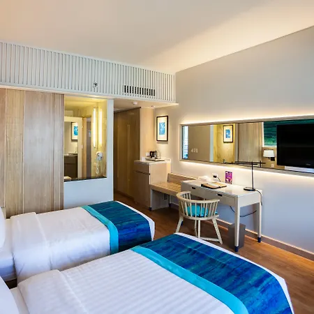 The Royal Paradise Hotel & Spa-3