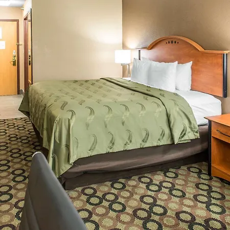 Quality Inn & Suites Columbus West - Hilliard-3