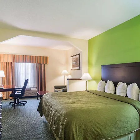 Quality Inn & Suites Harvey - Chicago Southland-2