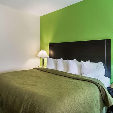 Quality Inn & Suites Harvey - Chicago Southland-3