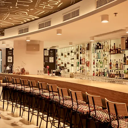 Olive Green Hotel-3