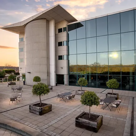 Arora Hotel Gatwick/Crawley-3