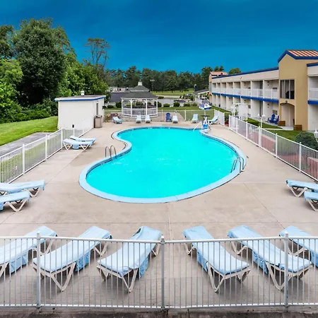 Days Inn By Wyndham Carlisle North-2