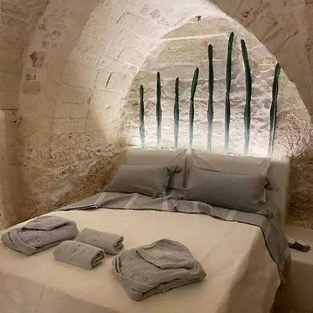 Alesia Luxury Cave-2