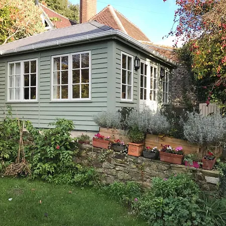 Crabapple Cottage B&B-3