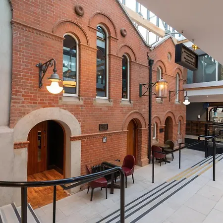 Keavan'S Port Hotel, Dublin-3