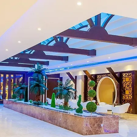 Side All Inclusive Random Rooms By Lookbookholiday-3