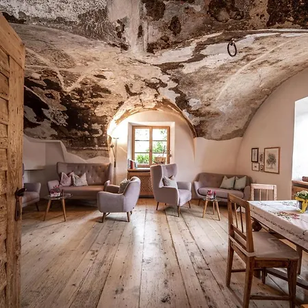 Landhotel Gasthof Zum Loewen-2