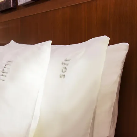 Holiday Inn Abu Dhabi By Ihg-2