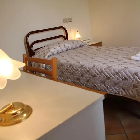 Hotel Madonna Di Loreto-2