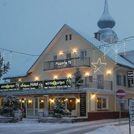 Hotel Wintergarten-2