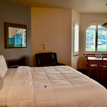 Anaco Bay Inn-2