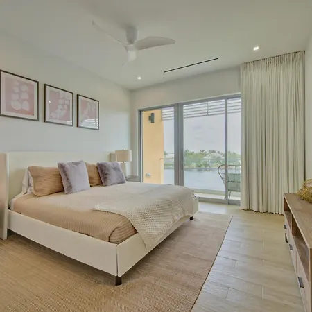 One Canal Point-2