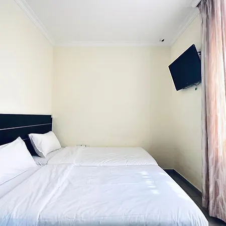 Asphodel Inn-3
