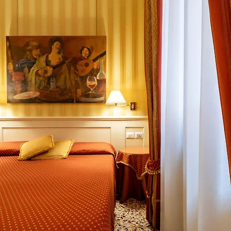 Hotel Bella Venezia-3