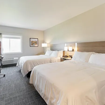 Brady Hotel-2