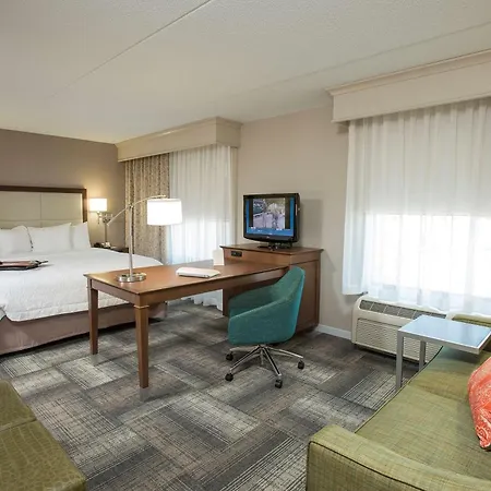 Hampton Inn & Suites Cincinnati-Union Centre-3