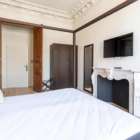 Lace Hotel-3