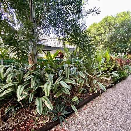Reef Gateway Apartments-2