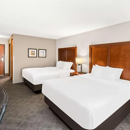Comfort Inn Duluth West-2